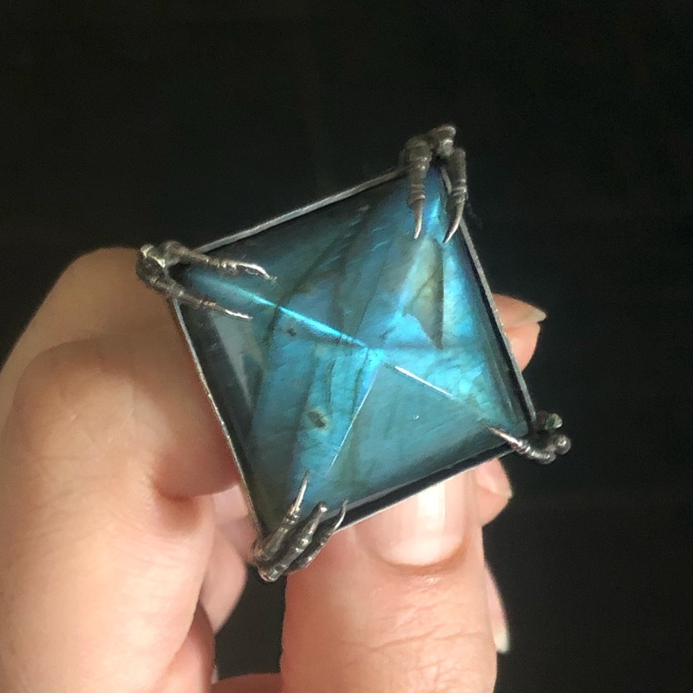 DO NOT BUY @callunJean Bloodmilk Tomb ring